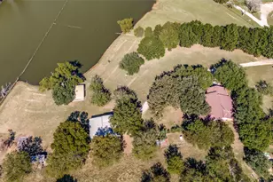 5547 Woodland Hills Dr, Denton, TX 76208 - Photo 28