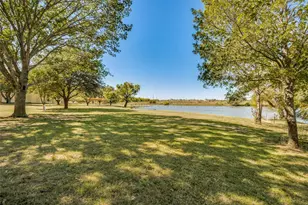 5547 Woodland Hills Dr, Denton, TX 76208 - Photo 1