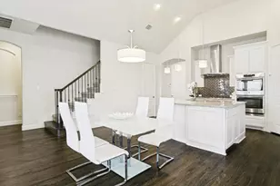 7906 Gulfstream Ln, Irving, TX 75063 - Photo 14