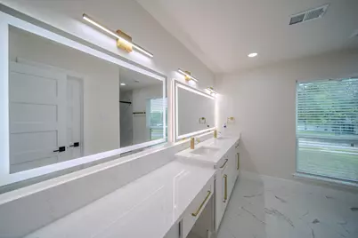 3505 Shady Brook Circle, Garland, TX 75043 - Photo 10