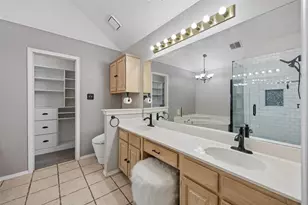 1407 Ranchview Ct, Carrollton, TX 75007 - Photo 16