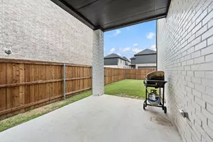 809 Isabel St, Celina, TX 75009 - Photo 34