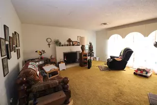 1001 S E 4th St, Knox City, TX 79529 - Photo 6