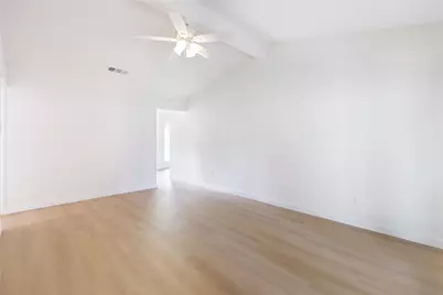 1021 Pleasant Valley Road, Garland, TX 75040 - Photo 10