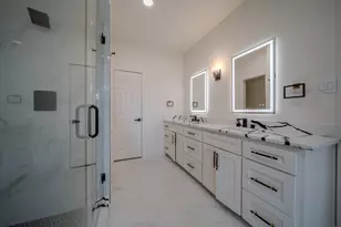728 Violet Ct, Mesquite, TX 75150 - Photo 14