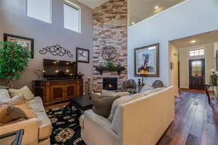 316 Chinchester Dr, Roanoke, TX 76262 - Photo 4