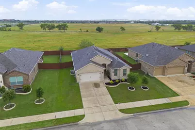512 Dunster Lane, Saginaw, TX 76131 - Photo 28