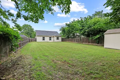 514 W Hull Street, Denison, TX 75020 - Photo 32