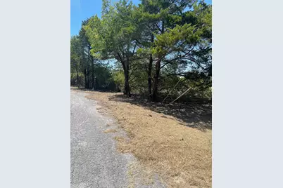 824 Truman Circle, Lancaster, TX 75146 - Photo 2