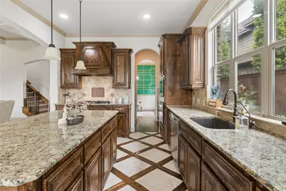 8212 Oakwood, Plano, TX 75024 - Photo 12
