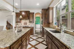 8212 Oakwood, Plano, TX 75024 - Photo 12