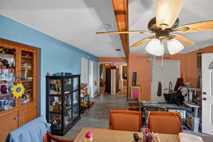 615 W N St, Blossom, TX 75416 - Photo 10