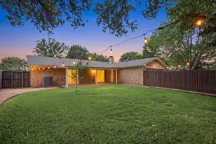 2103 Drake Dr, Richardson, TX 75081 - Photo 2