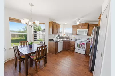 121 Joyce Street, Whitney, TX 76692 - Photo 4