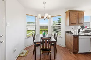 121 Joyce St, Whitney, TX 76692 - Photo 6