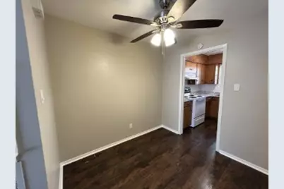 1107 N Locust Street #3, Denton, TX 76201 - Photo 2