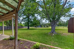 399 S Oak, Van, TX 75790 - Photo 10