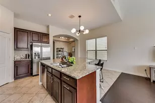 1916 Lantana Ln, Irving, TX 75063 - Photo 6
