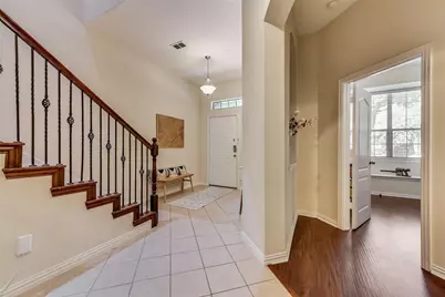 1916 Lantana Lane, Irving, TX 75063 - Photo 4