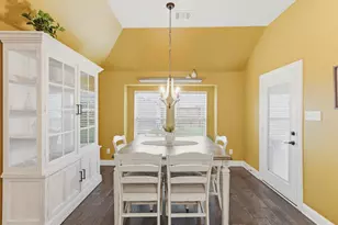 135 Crockett Dr, Waxahachie, TX 75165 - Photo 12