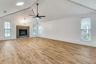 1701 Amazon Dr, Plano, TX 75075 - Photo 6