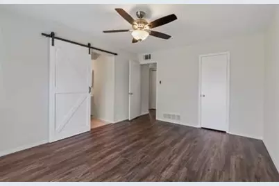 2601 Knoll Trail, Euless, TX 76039 - Photo 4