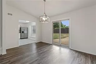 2601 Knoll Trail, Euless, TX 76039 - Photo 12