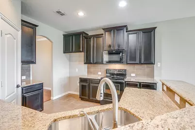 1537 Silverstone Drive, Weatherford, TX 76087 - Photo 14