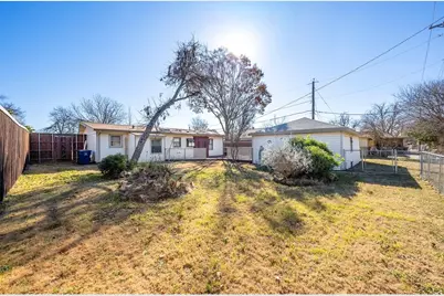 1745 Hilltop Drive, Garland, TX 75042 - Photo 20