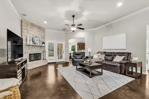 814 Springdale Cir, Lorena, TX 76655 - Photo 14