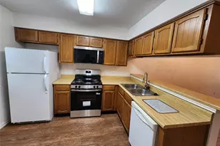 2925 Timothy Ln, Euless, TX 76039 - Photo 6