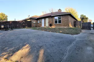 2925 Timothy Ln, Euless, TX 76039 - Photo 18