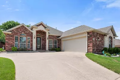 4819 King Harbor Court, Grand Prairie, TX 75052 - Photo 1