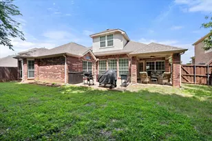 4819 King Harbor Ct, Grand Prairie, TX 75052 - Photo 32
