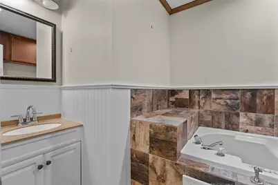 124 Quail Creek Drive, Carthage, TX 75633 - Photo 26