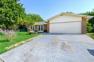 1901 Angelina Dr, Garland, TX 75040 - Photo 1