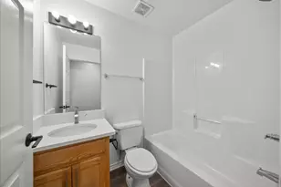 404 W Day St, Denison, TX 75020 - Photo 14