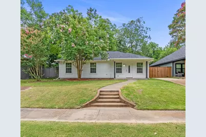 404 W Day Street, Denison, TX 75020 - Photo 1