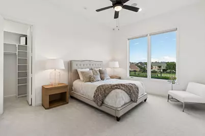 1013 Excalibur Boulevard, Lewisville, TX 75056 - Photo 30