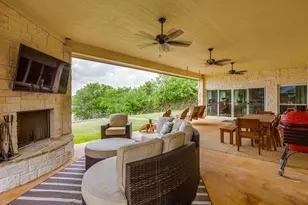 103 Casas Del Sur St, Granbury, TX 76049 - Photo 16