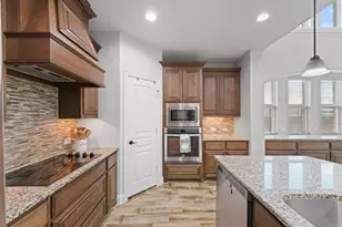 500 Ben St, Crowley, TX 76036 - Photo 8