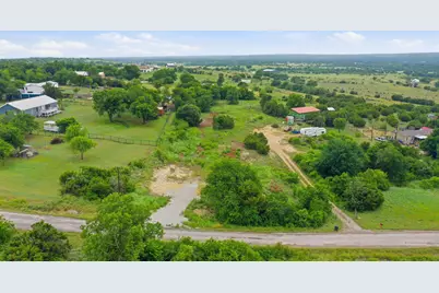 113 Denton Heights Lane, Weatherford, TX 76085 - Photo 2