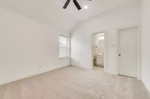 14113 Sugar Hill Dr, Little Elm, TX 75068 - Photo 16
