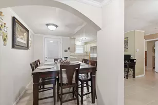 2800 Brockbank Dr, Irving, TX 75062 - Photo 10