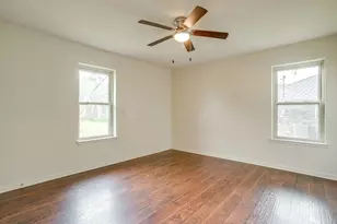 709 N Ave B, Springtown, TX 76082 - Photo 18