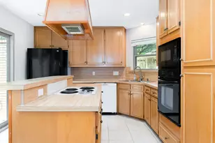 616 Placid Cir, Arlington, TX 76012 - Photo 16