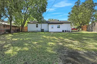 609 E Linda Dr, Garland, TX 75041 - Photo 22