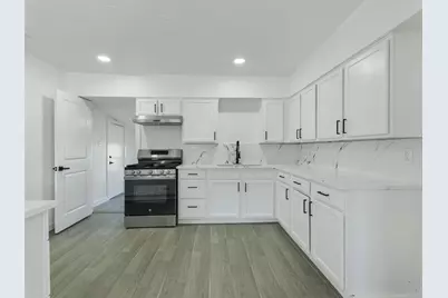 609 E Linda Drive, Garland, TX 75041 - Photo 8