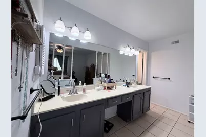 5229 Goodman Drive, The Colony, TX 75056 - Photo 6