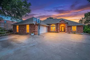 126 Spanish Oaks Trail, Glen Rose, TX 76043 - Photo 2